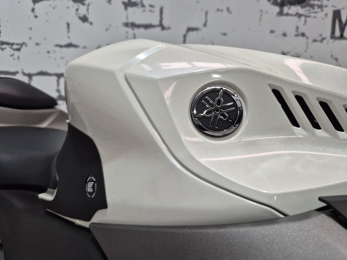 2023 Yamaha YZF-R3 R3 White