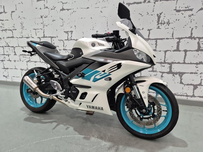 2023 Yamaha YZF-R3 R3 White