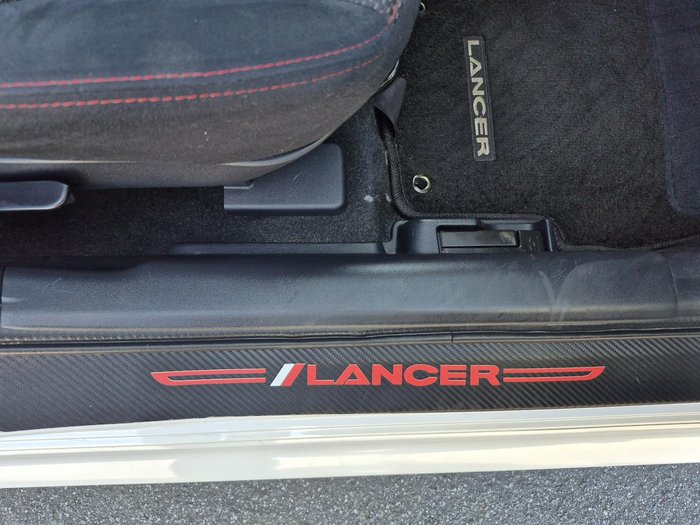 2017 Mitsubishi Lancer Black Edition