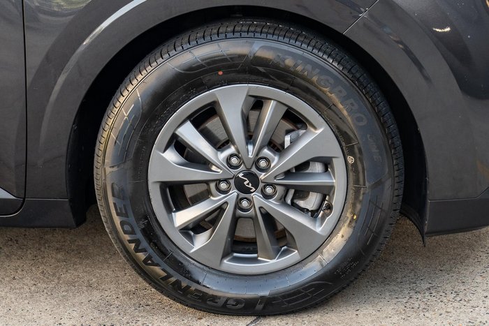 2023 Kia Carnival S