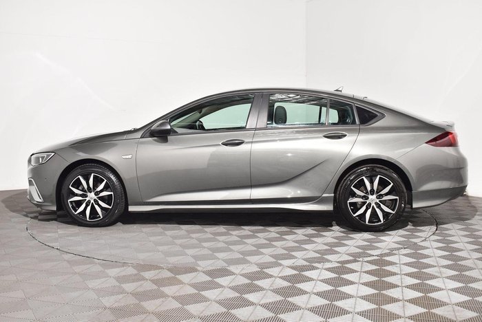 2018 Holden Commodore RS