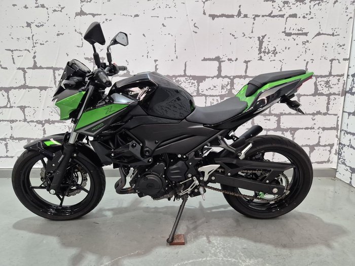 2022 Kawasaki Z400 Z 400 Black