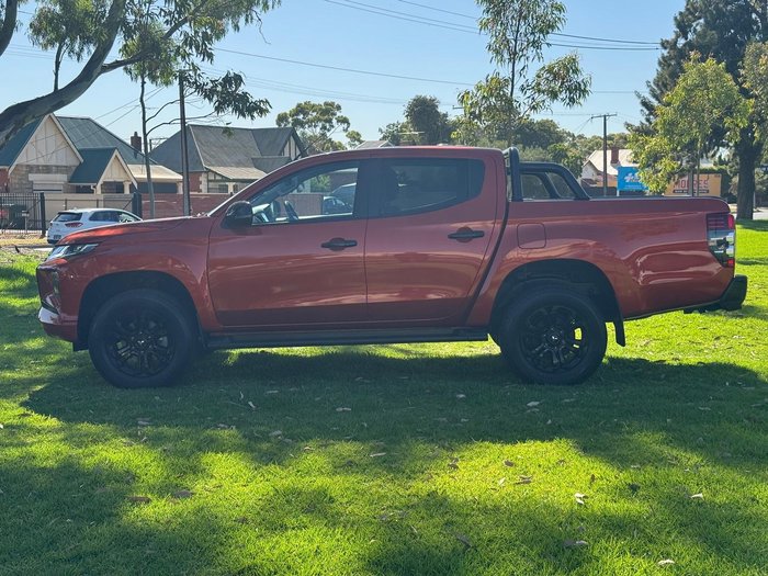 2022 Mitsubishi Triton GSR