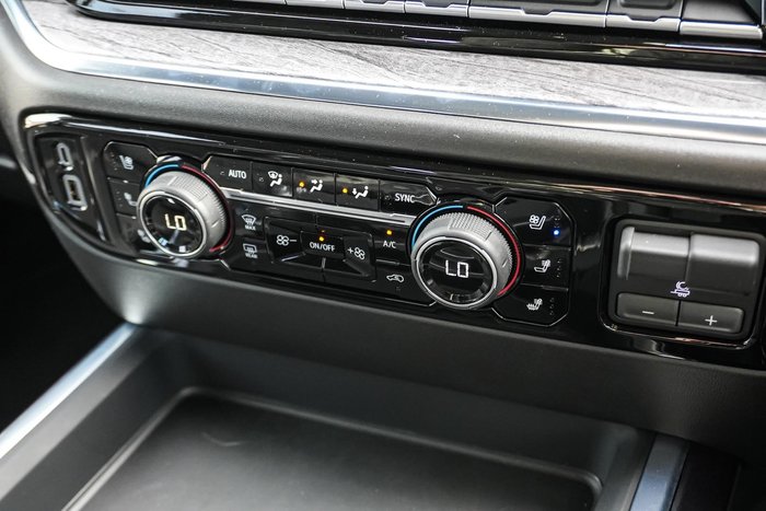 2025 Chevrolet Silverado HD LTZ Premium W/Tech Pack