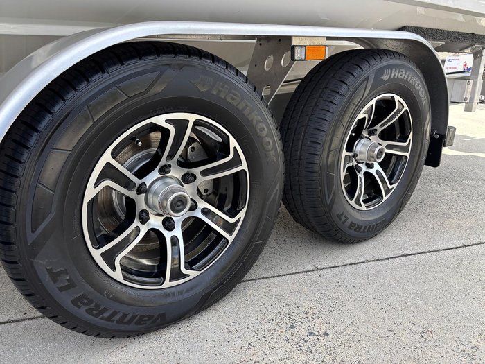 2026 Cruise Craft E695 HT