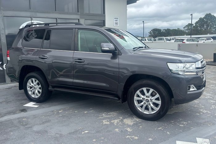 2017 Toyota Landcruiser VX