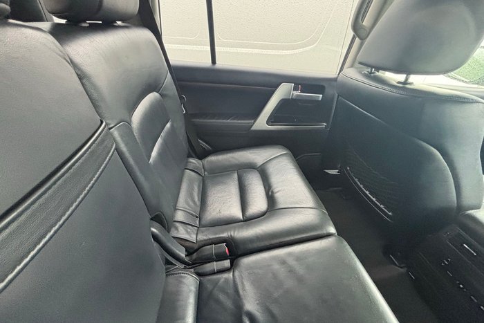 2017 Toyota Landcruiser VX