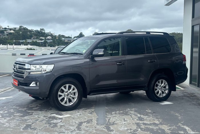 2017 Toyota Landcruiser VX