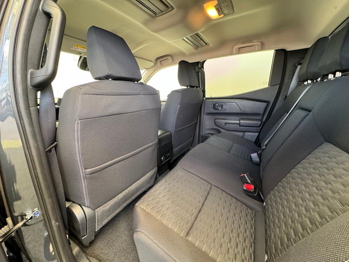 2024 Mitsubishi Triton GLX-R