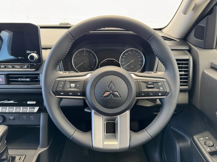 2024 Mitsubishi Triton GLX-R