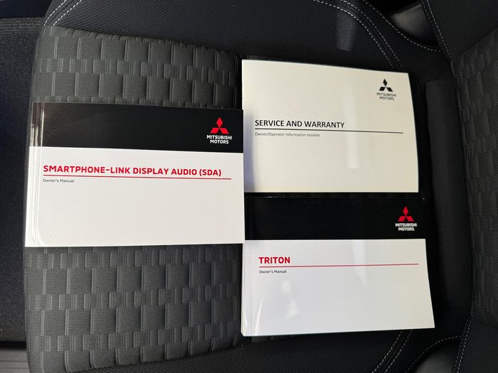 2024 Mitsubishi Triton GLX-R