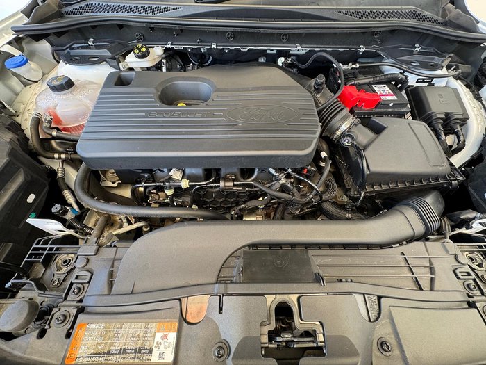 2021 Ford Escape ST-Line