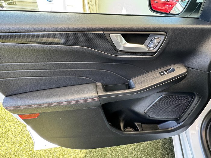 2021 Ford Escape ST-Line