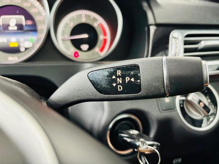 2015 Mercedes-Benz E-Class E250 CDI W212 Diamond White BRIGHT