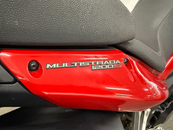 2014 DUCATI MULTISTRADA (ABS) Red