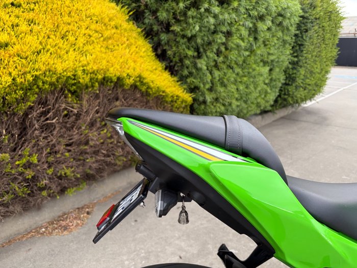 2024 Kawasaki NINJA 650L Green