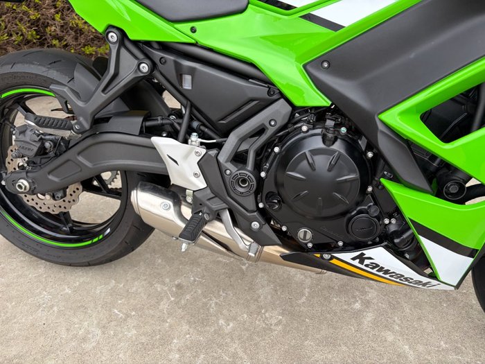 2024 Kawasaki NINJA 650L Green