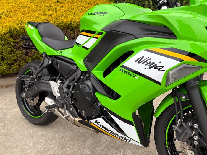 2024 Kawasaki NINJA 650L Green