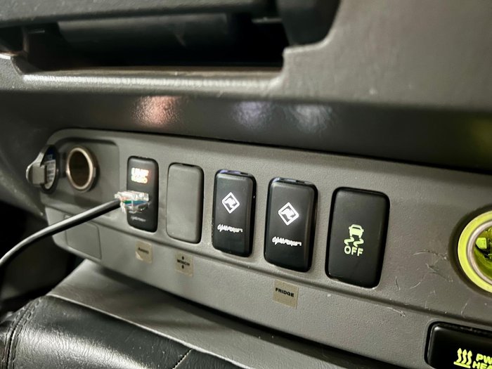 2013 Toyota Hilux SR5 KUN26R MY12 4X4 Charcoal Grey