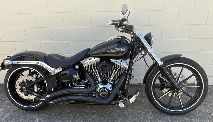 2015 Harley-Davidson Breakout 103 (FXSB) Softail Black