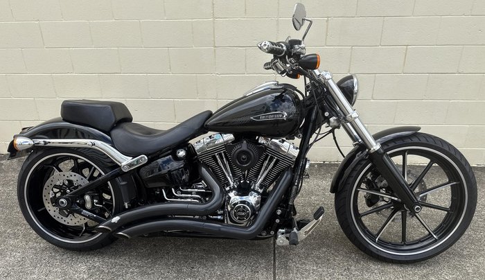 2015 Harley-Davidson Breakout 103 (FXSB) Softail Black