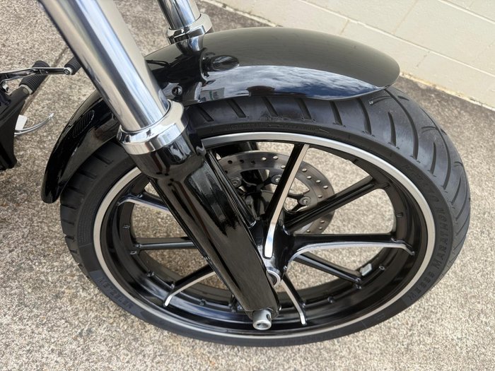 2015 Harley-Davidson Breakout 103 (FXSB) Softail Black