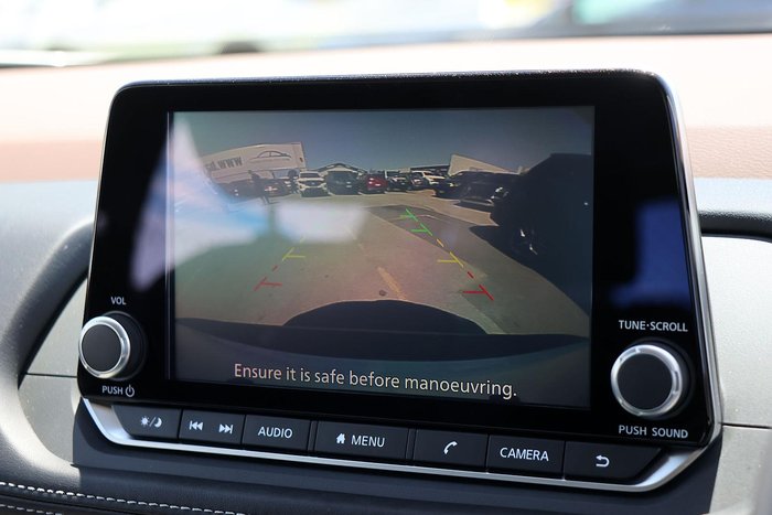 2025 Nissan X-TRAIL ST