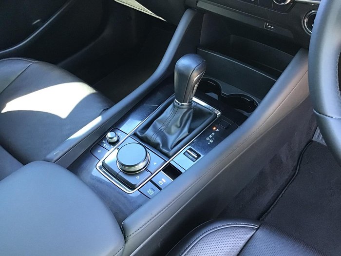 2019 Mazda 3 G20 Touring