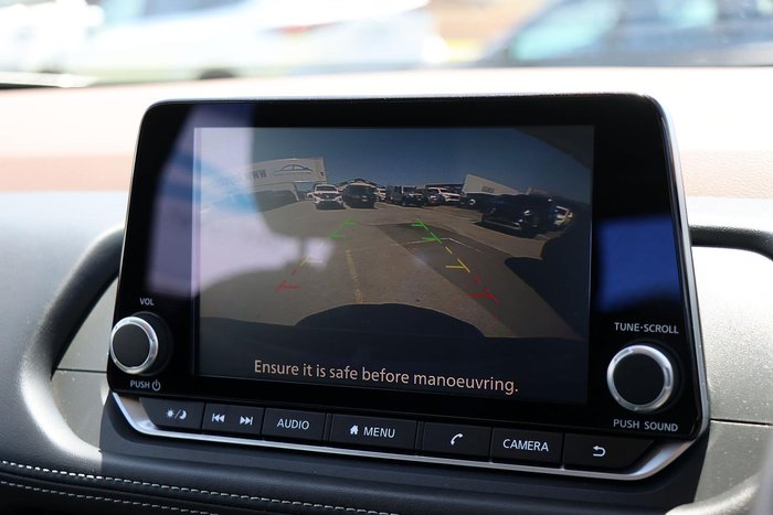 2025 Nissan X-TRAIL ST