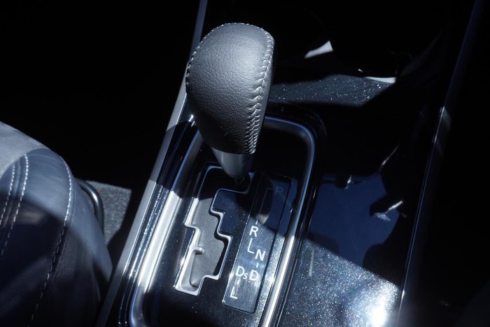 2019 Mitsubishi Outlander ES