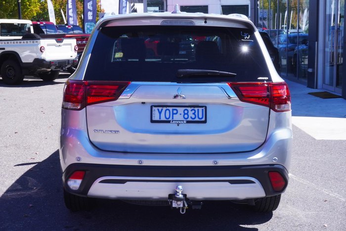 2019 Mitsubishi Outlander ES