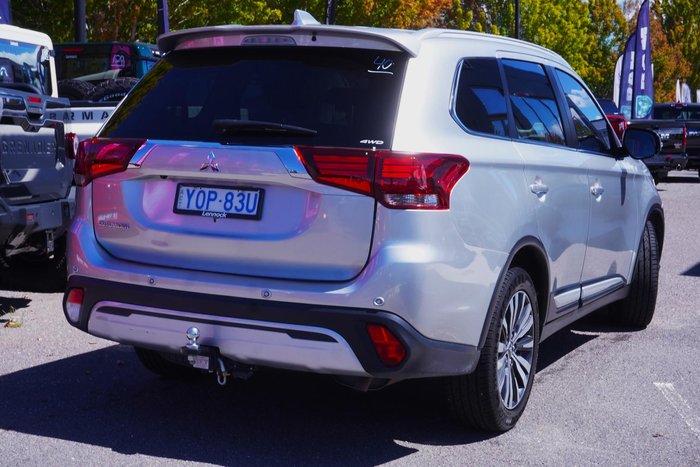 2019 Mitsubishi Outlander ES