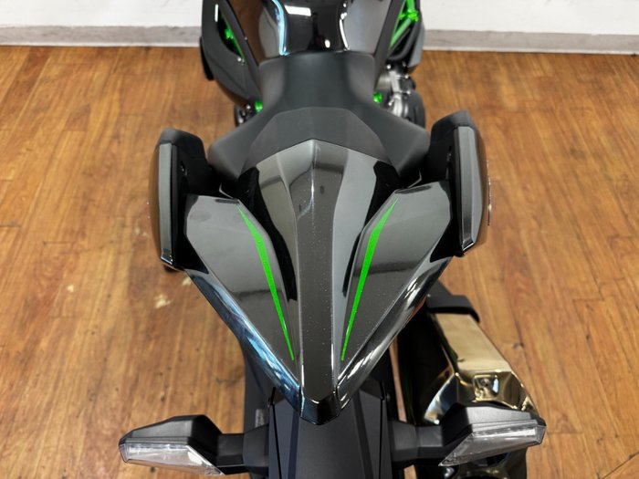 2025 Kawasaki NINJA H2 GREEN