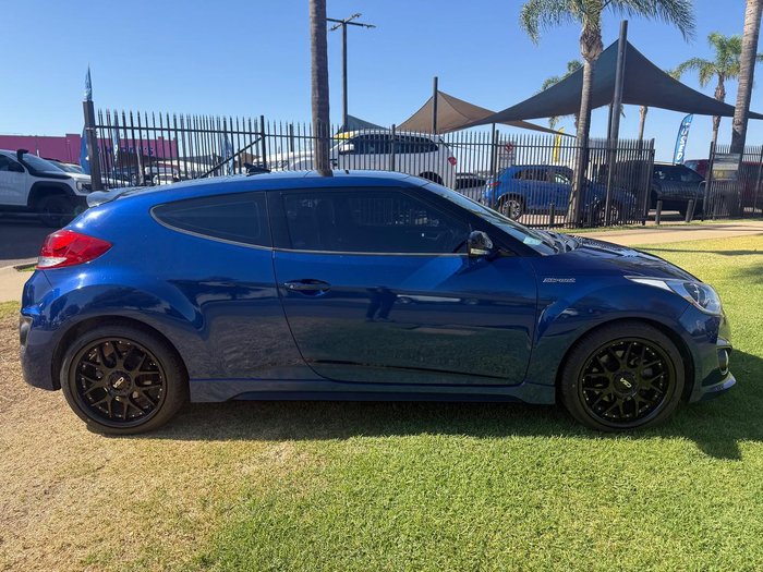 2016 Hyundai Veloster SR Turbo