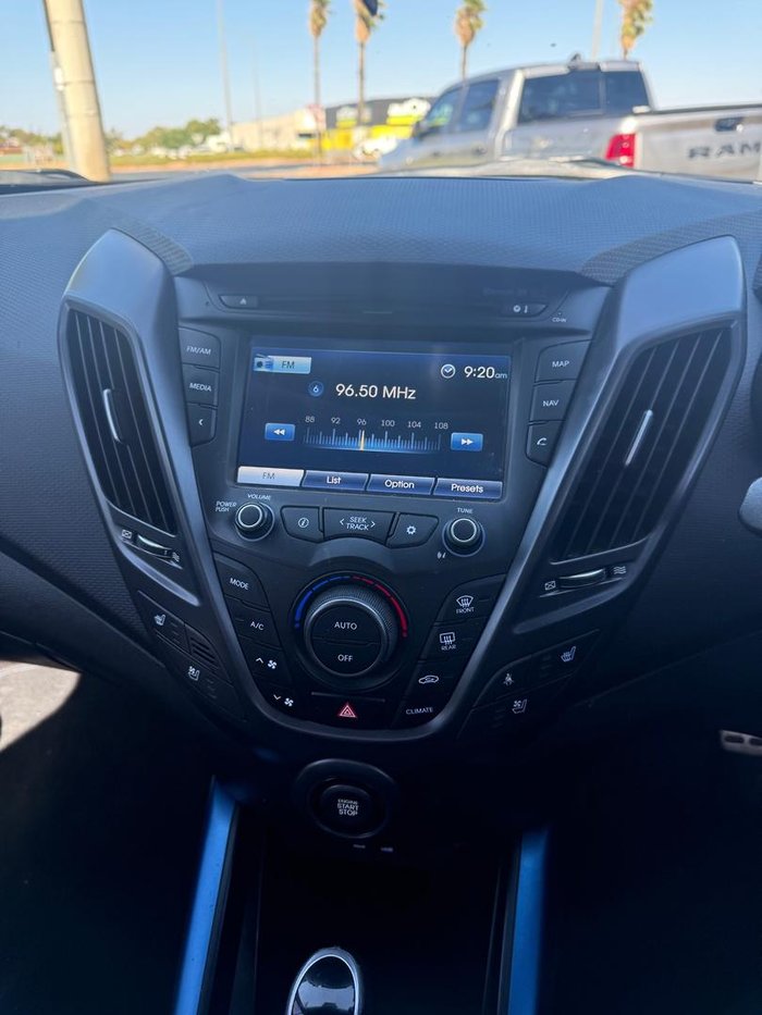 2016 Hyundai Veloster SR Turbo