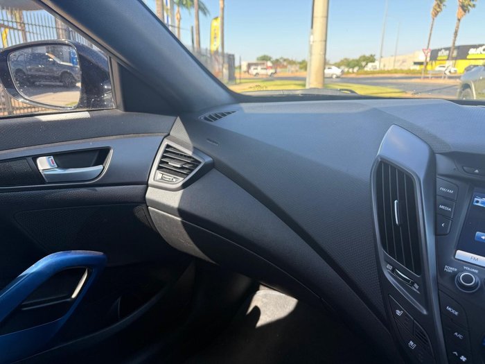 2016 Hyundai Veloster SR Turbo