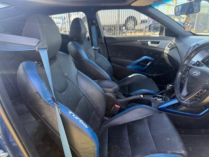 2016 Hyundai Veloster SR Turbo