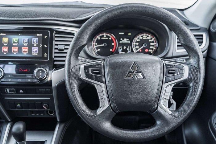 2019 Mitsubishi Triton GLX+