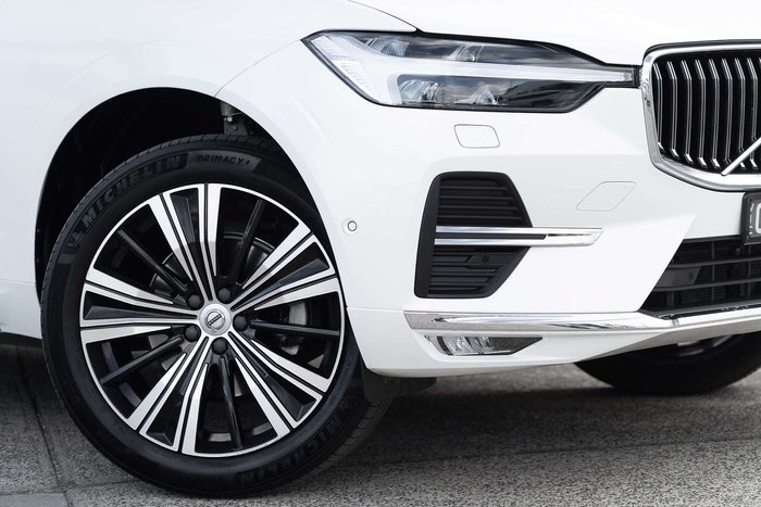 2023 Volvo XC60 Ultimate B5 Bright