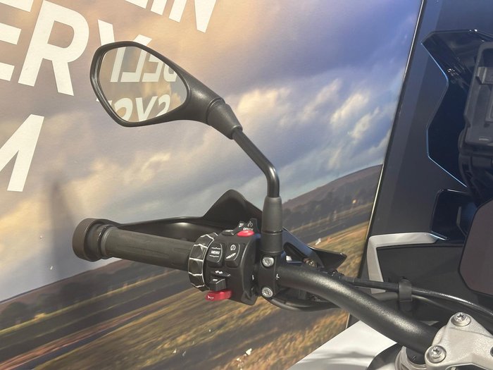 2023 BMW S 1000 XR M Sport S 1000 White