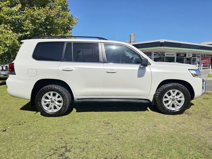 2018 Toyota Landcruiser VX VDJ200R 4X4 Dual Range Glacier White