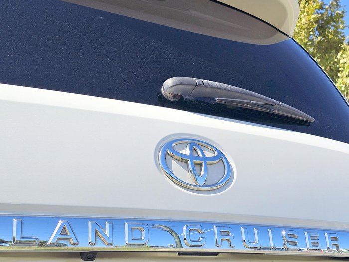 2018 Toyota Landcruiser VX VDJ200R 4X4 Dual Range Glacier White