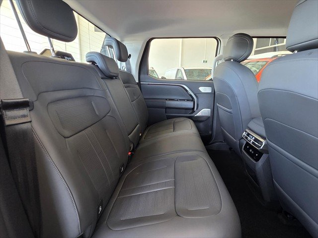 2026 LDV Terron 9 Evolve