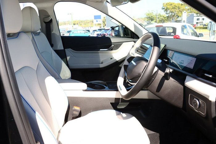 2025 Jaecoo J5 EV Summit