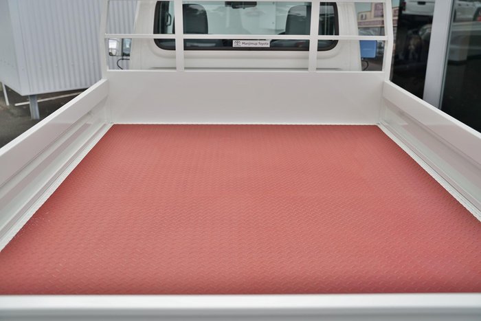 2025 Toyota Landcruiser GXL