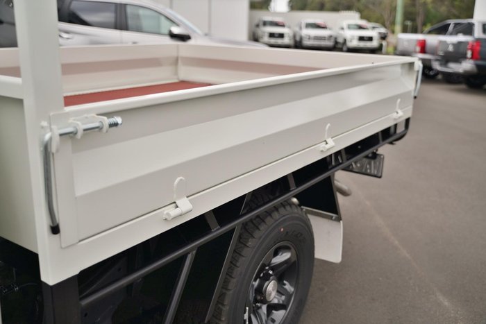 2025 Toyota Landcruiser GXL