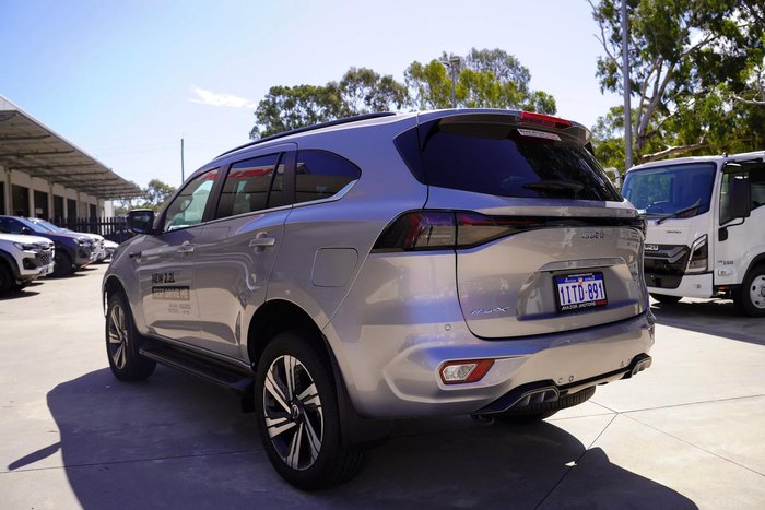 2025 Isuzu MU-X LS-T