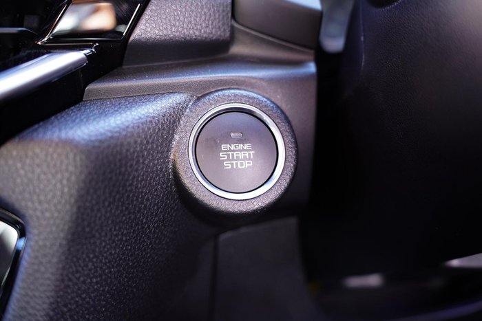 2025 Isuzu MU-X LS-T