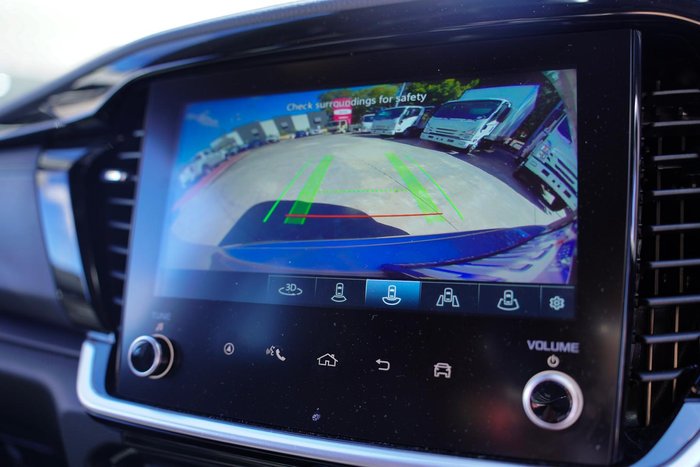 2025 Isuzu MU-X LS-T