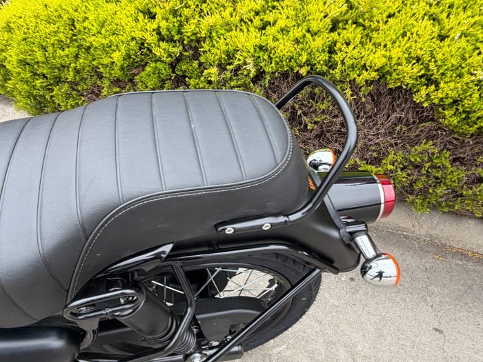 2025 Royal Enfield 2025 Royal Enfield 350CC BULLET 350 ROAD